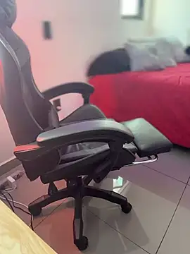 zamir333 online show from March 2026 11:46:01 PM