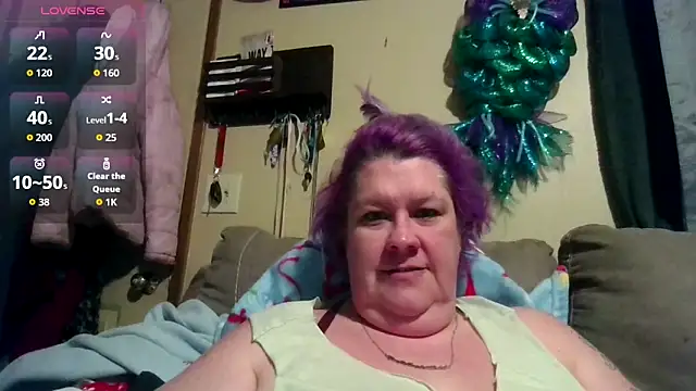 Snapshot of violentviolet68 chatting on February 2026 05:10:02 PM violentviolet68 online show from February 2026 05:10:02 PM