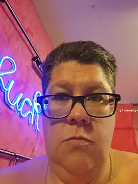 violentviolet68 online show from June 2026 05:32:01 PM
