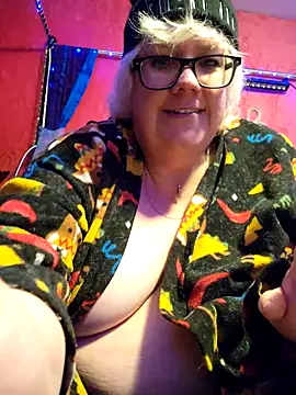 violentviolet68 online show from March 2026 02:40:01 AM