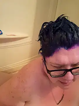 Snapshot of violentviolet68 chatting on January 2026 05:27:02 PM violentviolet68 online show from January 2026 05:27:02 PM