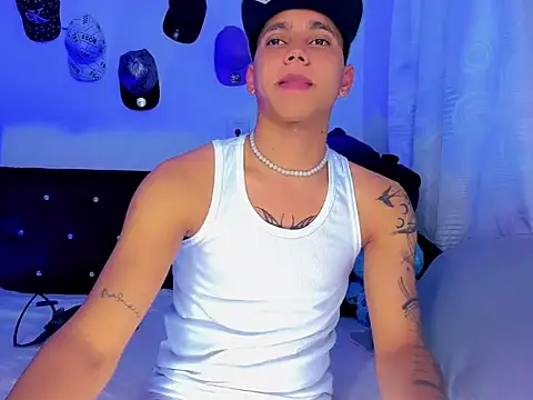 JackRoberth online show from September 2025 09:21:01 PM