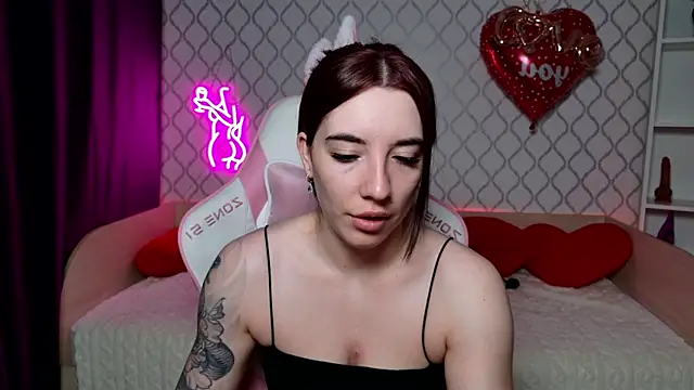 Curious Lily online show from March 2026 12:47:01 AM