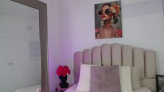 isa bigassx online show from October 2025 07:21:01 AM