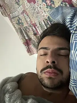 artzin2334 online show from November 2025 07:23:02 AM