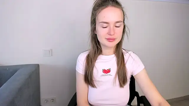 LilMary  online show from March 2026 07:13:01 AM