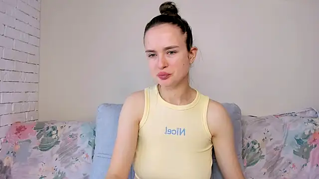 LilMary  online show from March 2026 07:45:01 AM