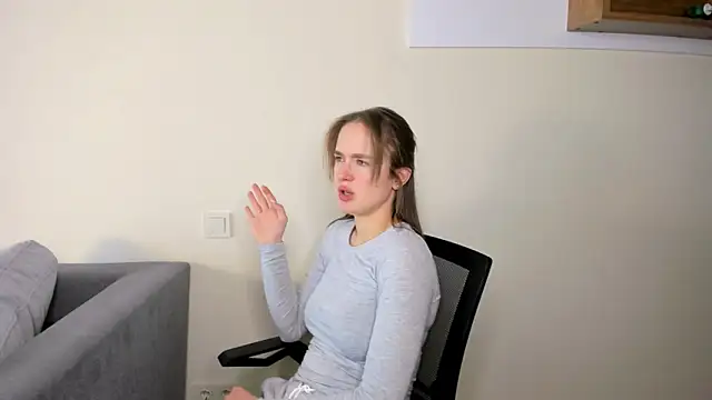 LilMary  online show from March 2026 07:27:01 AM