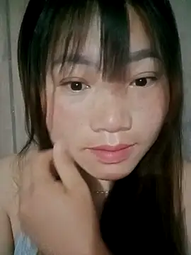 min-xinh online show from April 2026 10:55:01 PM