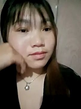 min-xinh online show from April 2026 10:27:02 PM