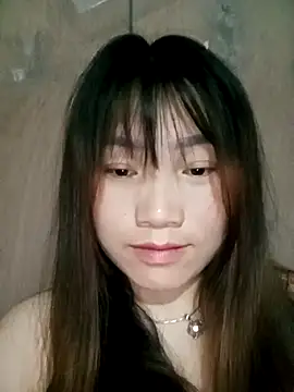 min-xinh online show from March 2026 09:49:01 PM