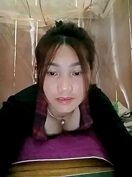 min-xinh online show from October 2025 06:37:02 AM