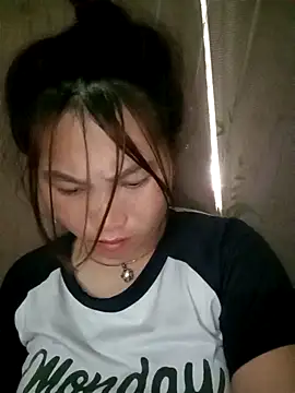 min-xinh online show from October 2025 08:33:01 AM
