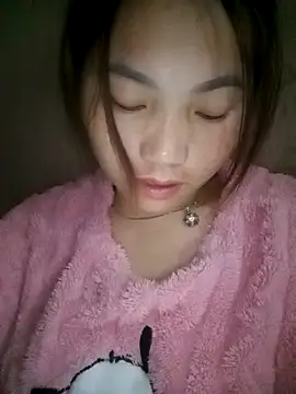 min-xinh online show from November 2025 07:17:02 PM