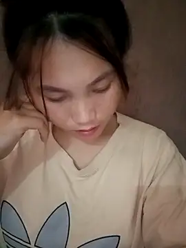 min-xinh online show from October 2025 05:44:01 AM