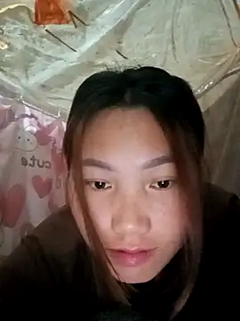 min-xinh online show from December 2025 01:26:02 AM