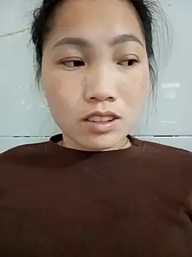 min-xinh online show from November 2025 03:17:02 AM