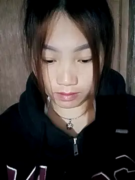 min-xinh online show from November 2025 09:30:02 PM