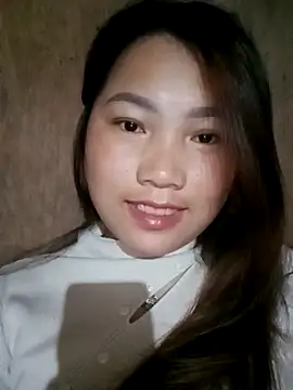 min-xinh online show from December 2025 09:31:02 PM