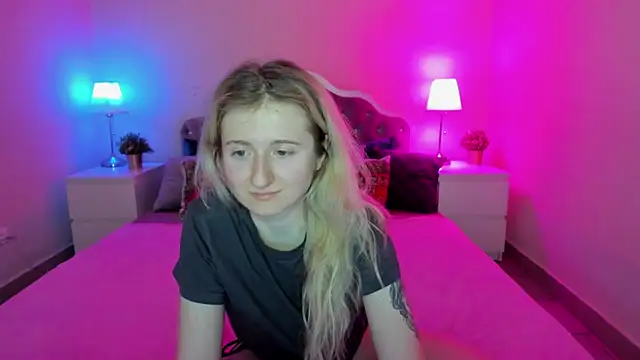 CamillaDreamer online show from January 2026 04:43:02 PM