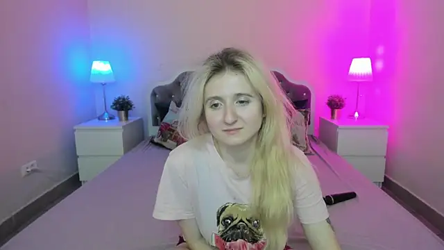 CamillaDreamer online show from December 2025 05:34:02 PM