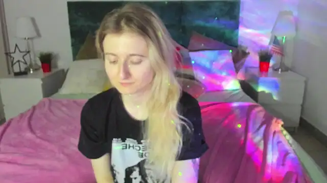 CamillaDreamer online show from March 2026 07:40:02 PM