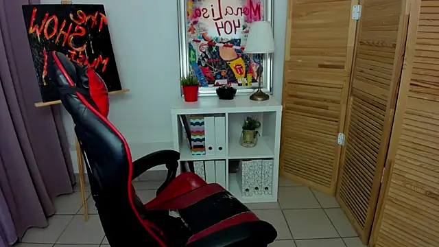 Snapshot of CamillaDreamer chatting on July 2026 10:49:02 PM CamillaDreamer online show from July 2026 10:49:02 PM