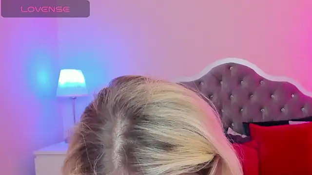 CamillaDreamer online show from November 2025 07:14:02 PM