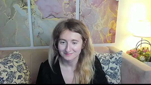 Snapshot of CamillaDreamer chatting on May 2026 02:49:02 PM CamillaDreamer online show from May 2026 02:49:02 PM