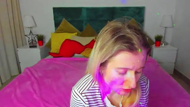 CamillaDreamer online show from March 2026 08:04:02 PM