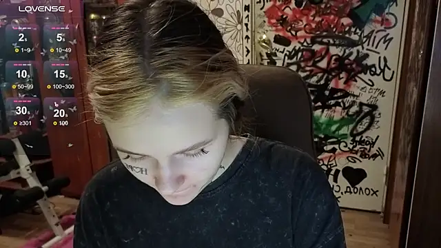 Liaaa Li online show from October 2025 01:42:05 PM