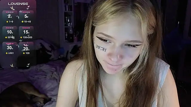 Liaaa Li online show from November 2025 05:00:02 AM