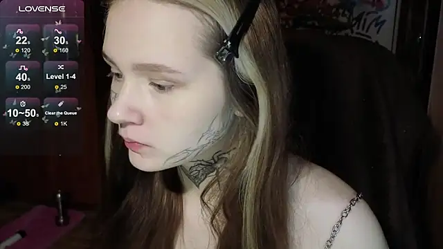 Liaaa Li online show from November 2025 02:15:02 AM