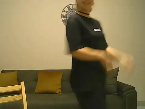 Sweet00Fox online show from November 2025 05:29:02 PM