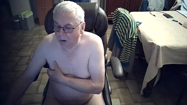 Alain633 online show from October 2025 06:26:02 AM