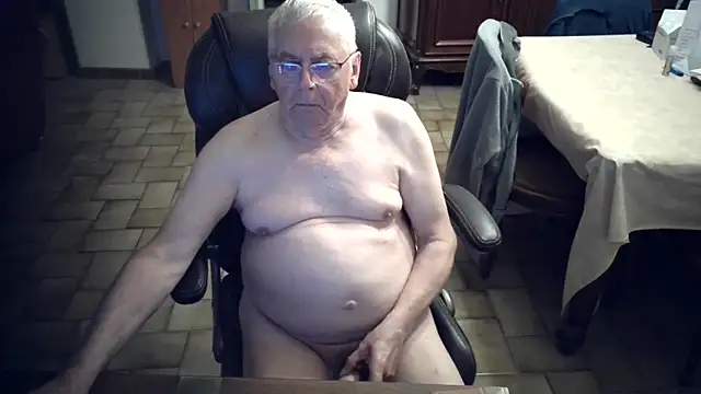 Alain633 online show from November 2025 06:13:02 PM