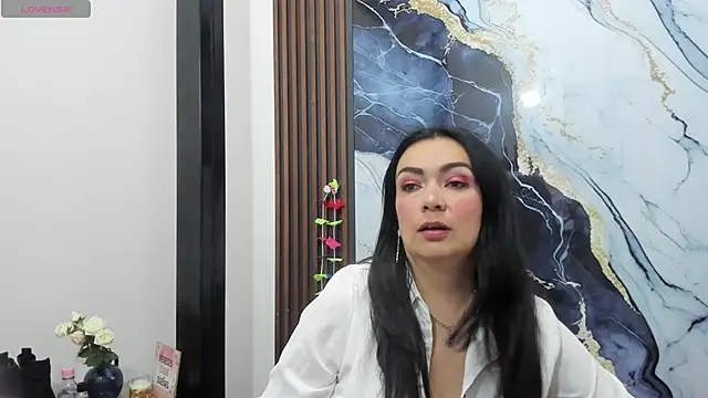 angelinee39 online show from October 2025 09:22:02 AM