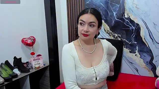 Snapshot of angelinee39 chatting on November 2025 09:34:02 AM angelinee39 online show from November 2025 09:34:02 AM