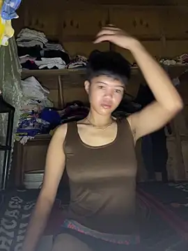 Obre17 online show from October 2025 03:09:02 AM