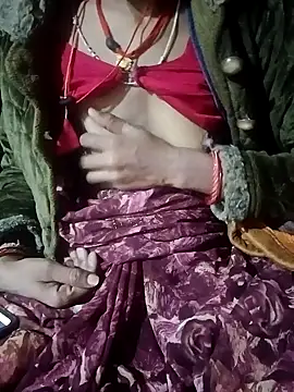 Snapshot of Lona2525 chatting on November 2025 06:52:01 PM Lona2525 online show from November 2025 06:52:01 PM