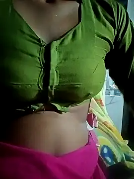 Lona2525 online show from August 2026 06:16:02 PM