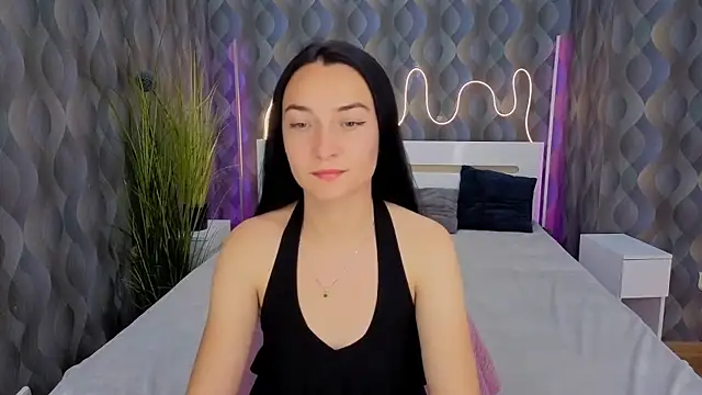 Emilly  Grey online show from July 2026 05:32:02 PM