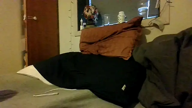 Snapshot of Real_viking chatting on December 2025 10:43:01 AM Real viking online show from December 2025 10:43:01 AM