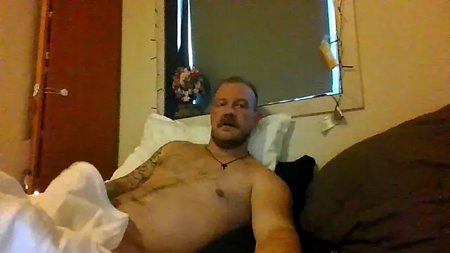Snapshot of Real_viking chatting on October 2025 12:28:01 PM Real viking online show from October 2025 12:28:01 PM