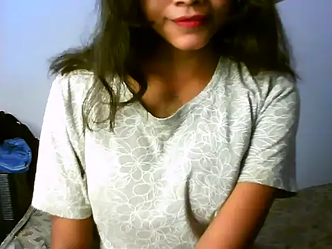 Snapshot of PAYARI_PURVI chatting on September 2025 04:41:02 AM PAYARI PURVI online show from September 2025 04:41:02 AM