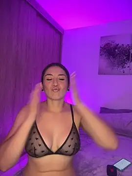 Mariana gom online show from November 2025 03:31:02 AM