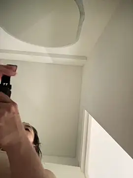 Snapshot of Mariana_gom chatting on March 2026 05:36:01 PM Mariana gom online show from March 2026 05:36:01 PM