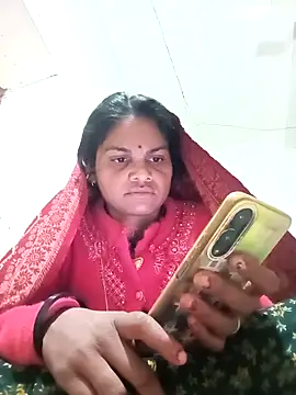 SHMA-77 online show from November 2025 02:53:01 PM