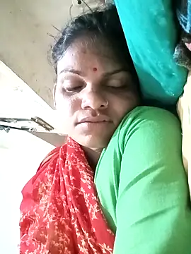 Snapshot of SHMA-77 chatting on September 2025 04:46:01 PM SHMA-77 online show from September 2025 04:46:01 PM