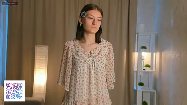 AnnaleeJennie online show from September 2025 04:07:02 AM